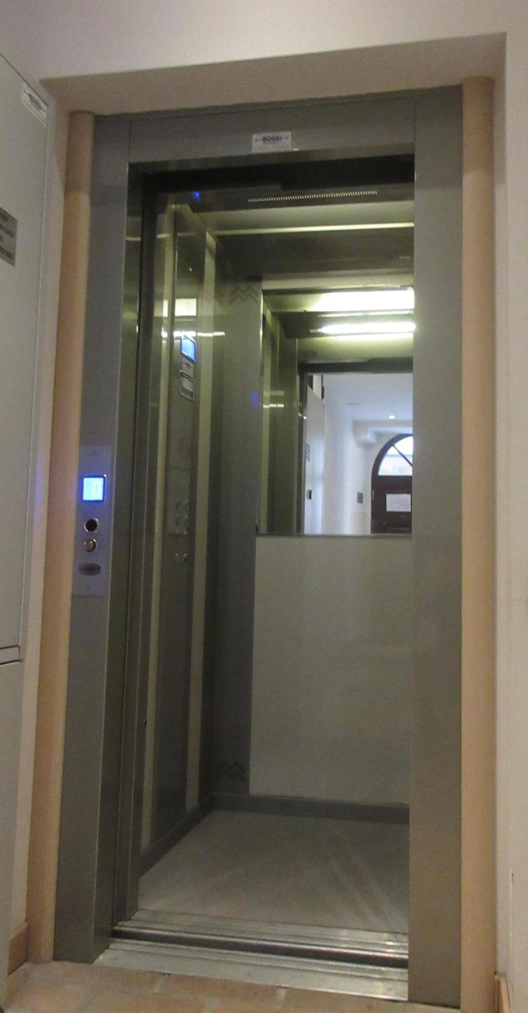 Aparthotel Torretta Eight Triëst Buitenkant foto